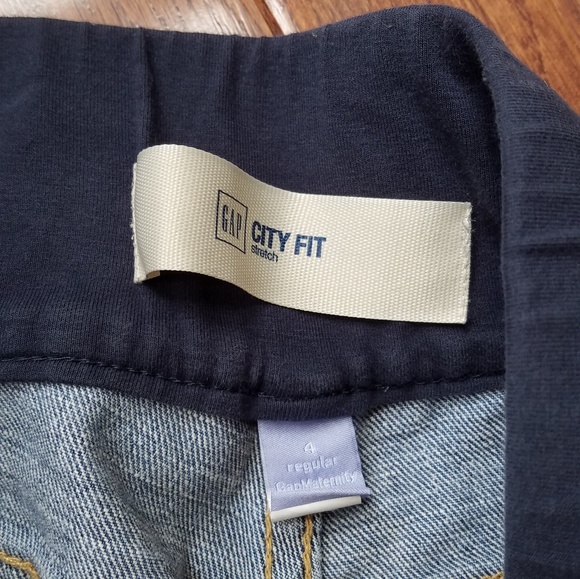 Gap Maternity jeans - Picture 2 of 3